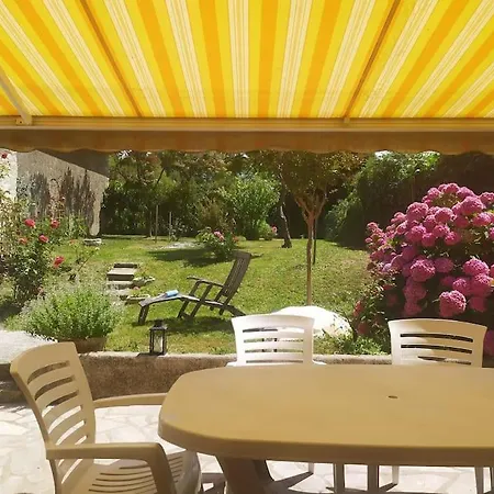 Entier 3 Pieces Et Terrasse Apartman Mazieres-en-Gatine